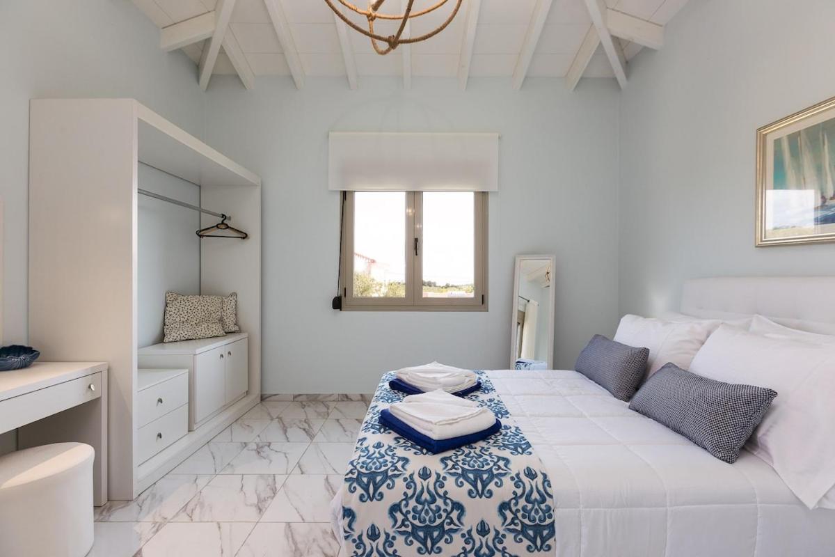 Villa Vera - With Private Heated Pool & Jacuzzi Pangalochori Eksteriør bilde